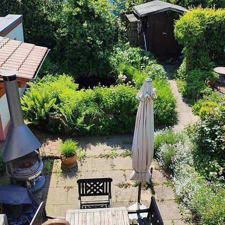 Farbenfrohe Ferienwohnung Detmold Bagian luar foto