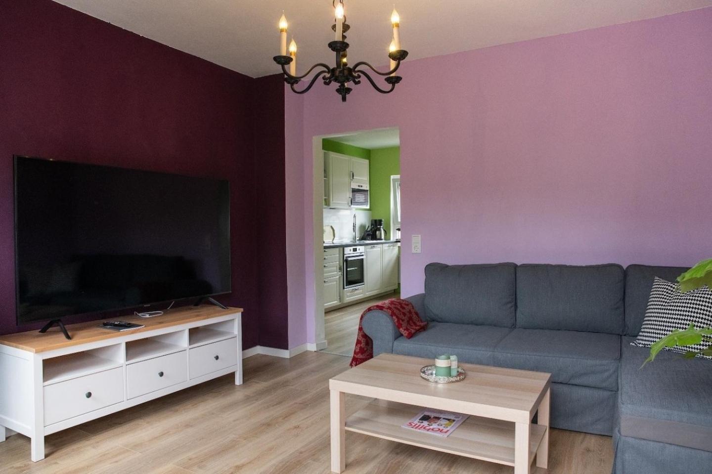 Farbenfrohe Ferienwohnung Detmold Bagian luar foto